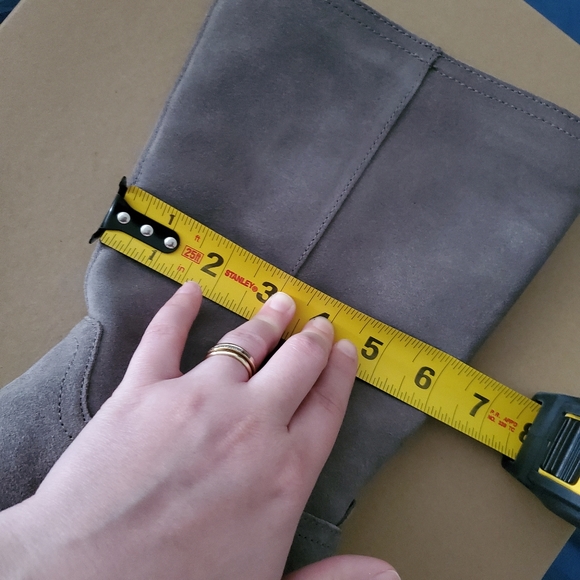 LUCKY BRAND Genuine Suede Boots Womens NIB - Picture 6 of 7